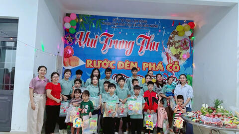 Tết Trung thu ấm áp, thiết thực tại Trung tâm Bảo trợ xã hội Đắk Nông