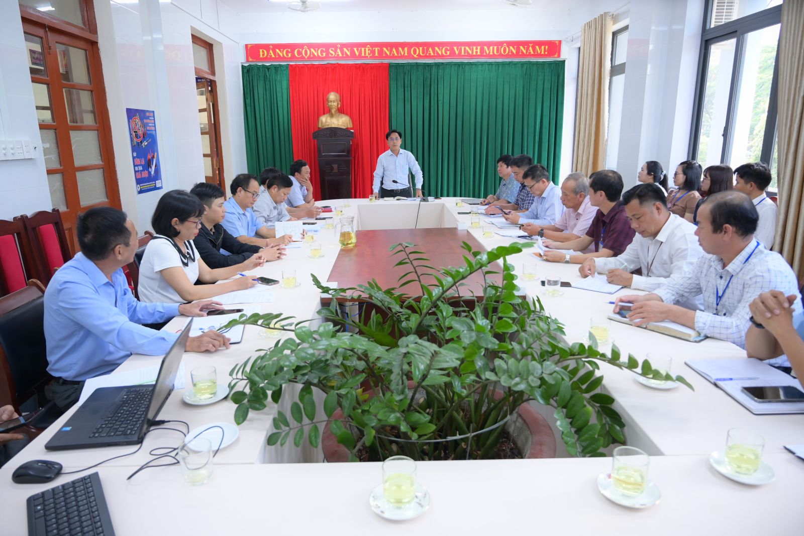 Đoàn kiểm tra làm việc tại CDC Lâm Đồng Cơ sở 2